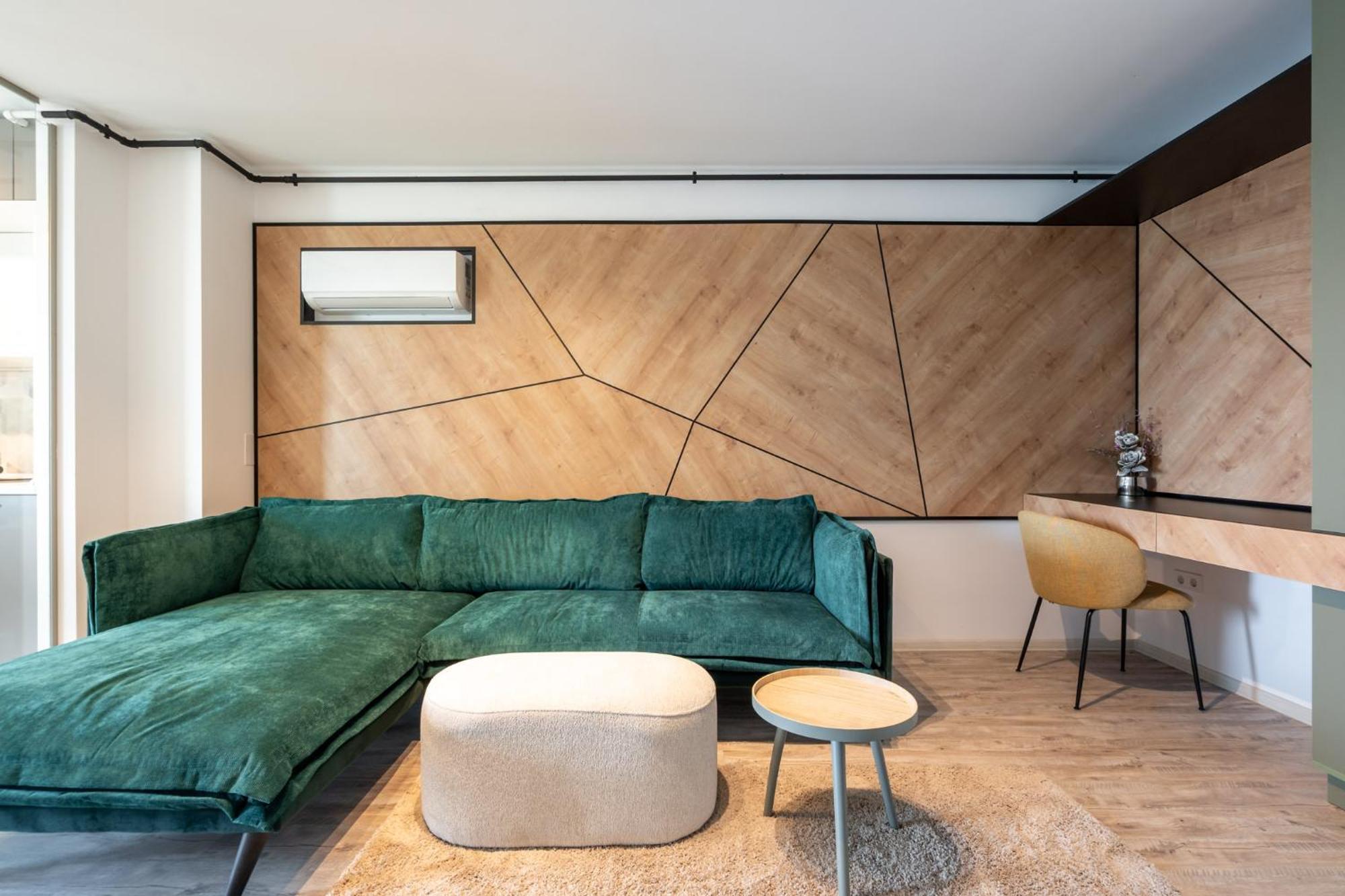 Classy Sassy - Elegant Escape In Timpuri Noi بوخارست المظهر الخارجي الصورة