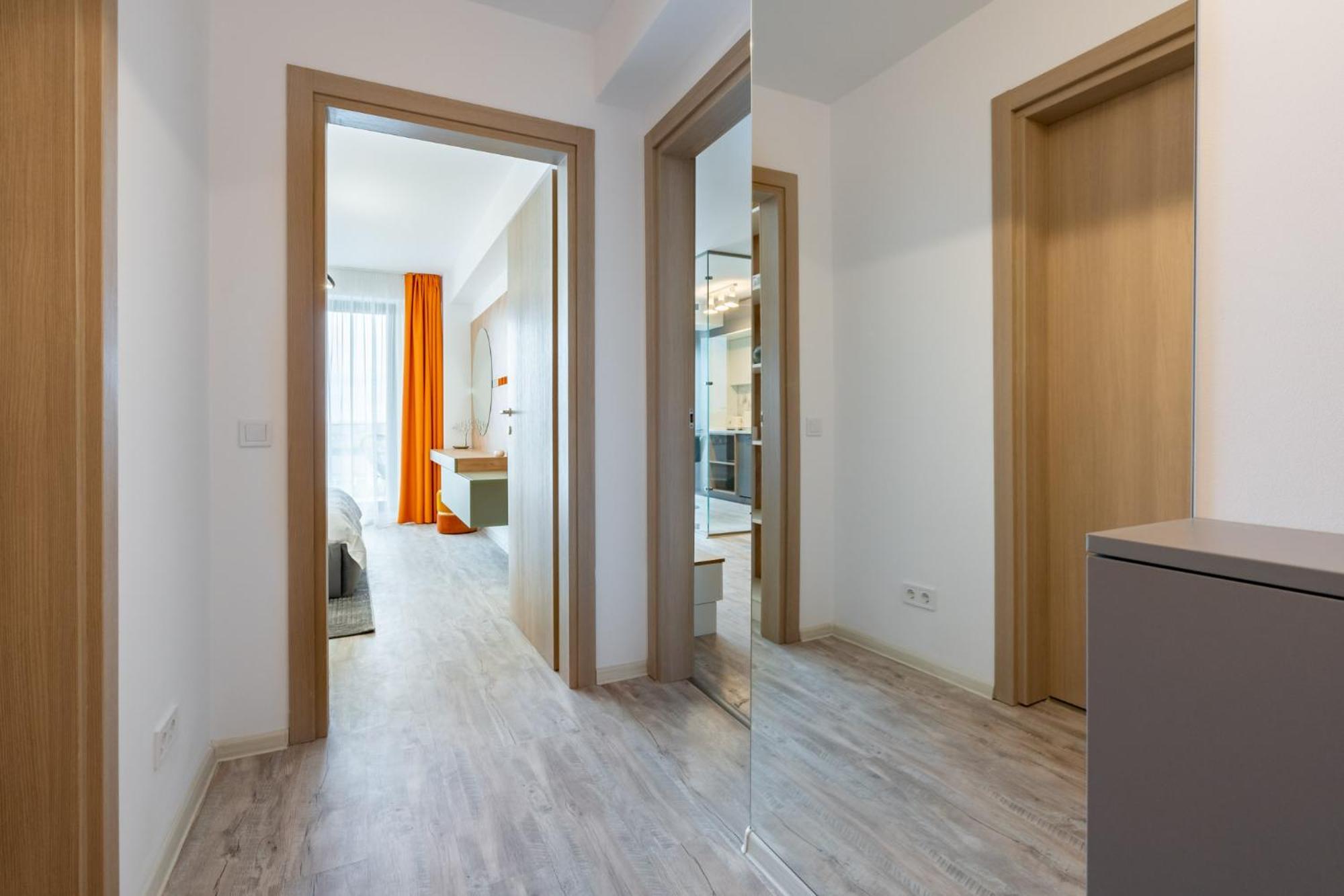 Classy Sassy - Elegant Escape In Timpuri Noi بوخارست المظهر الخارجي الصورة